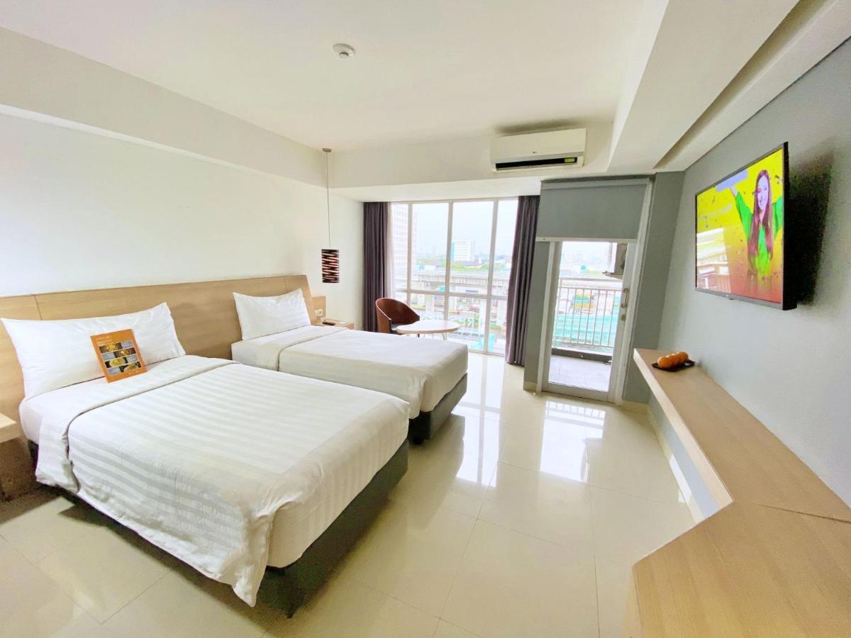 Harper Mt Haryono By Aston 4*